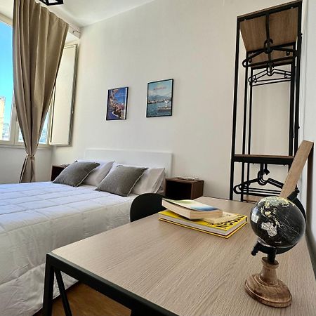 Apartamento Montesanto Charm Centro Storico Nápoles Exterior foto
