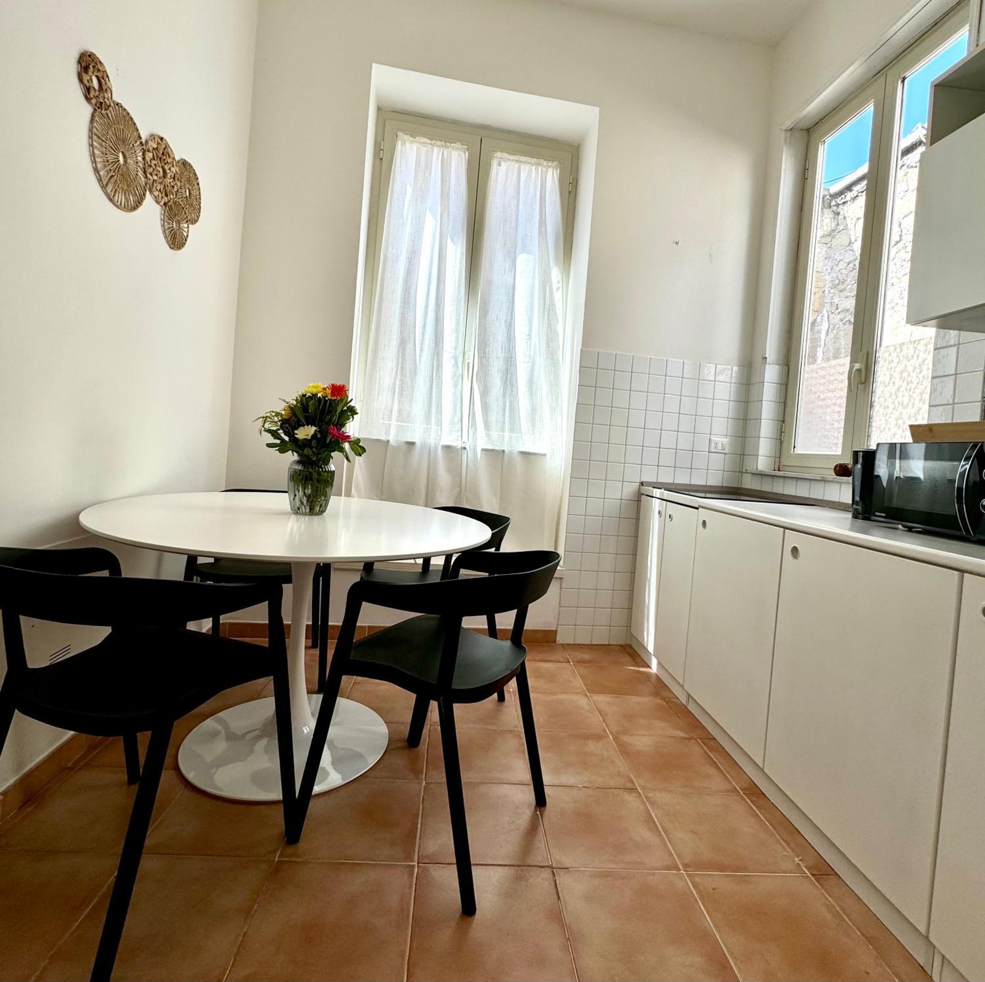Apartamento Montesanto Charm Centro Storico Nápoles Exterior foto
